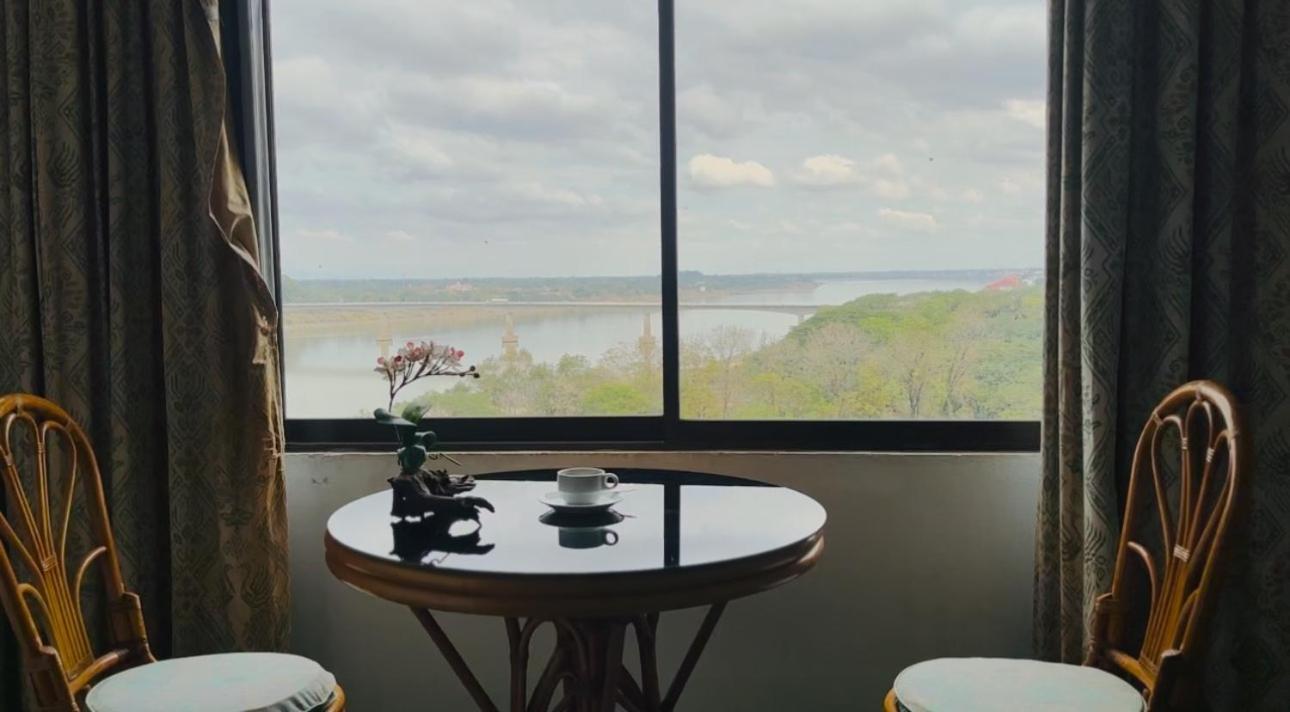 נונג קאי Royal Mekong Riverside Hotel מראה חיצוני תמונה